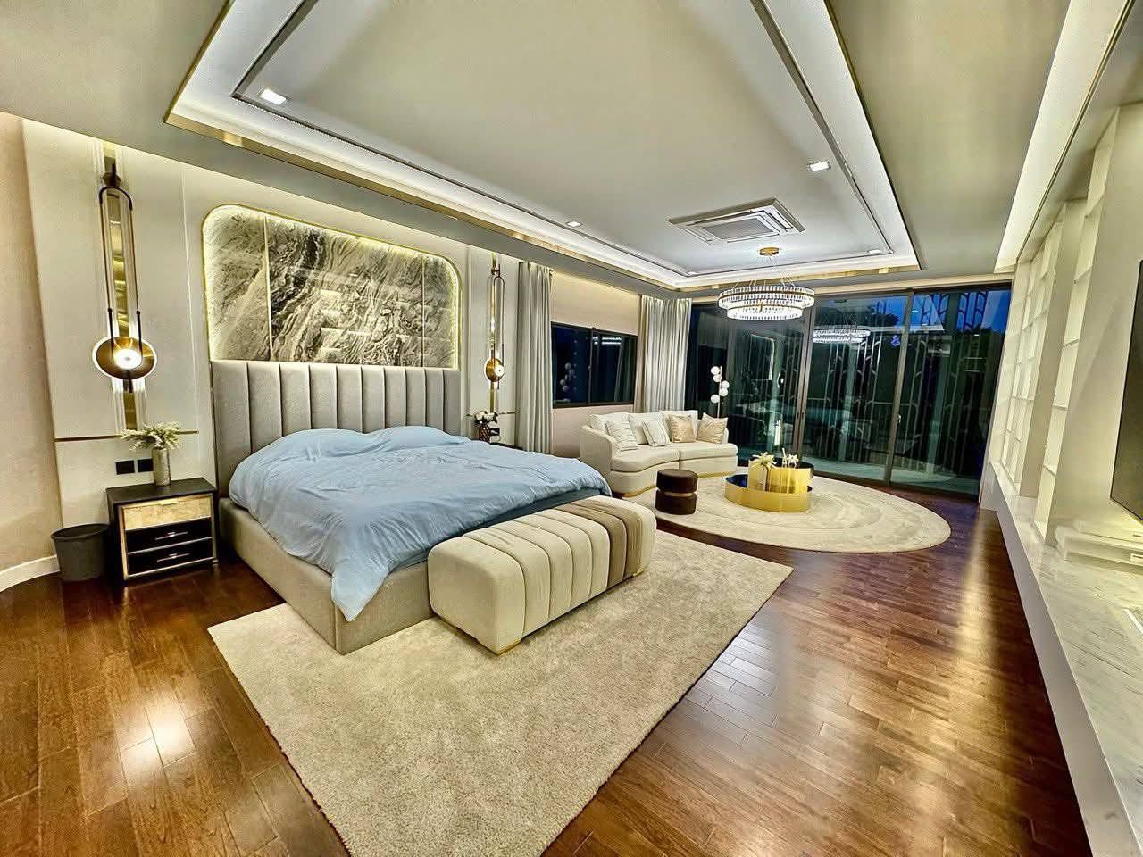 5 Bedroom House For Sale in Saphan Sung, Saphan Sung, Bangkok - Image 17
