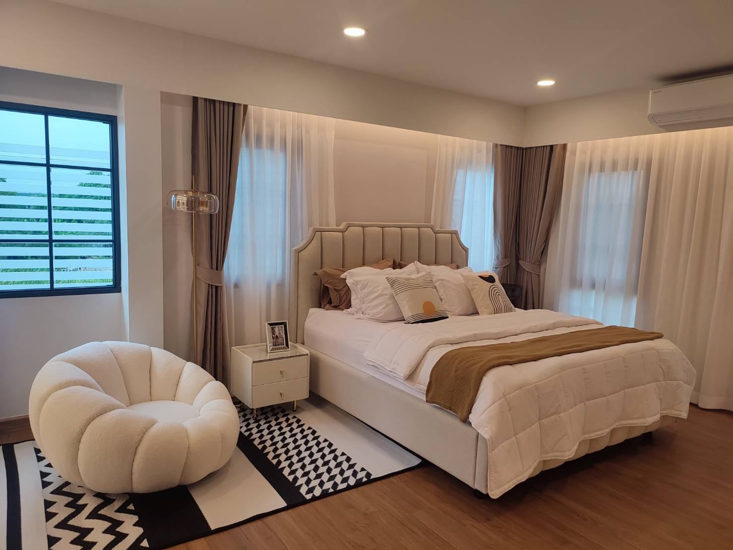 4 ห้องนอน บ้านเดี่ยว สำหรับเช่า ใน บางแก้ว, บางพลี, สมุทรปราการ - Image 12