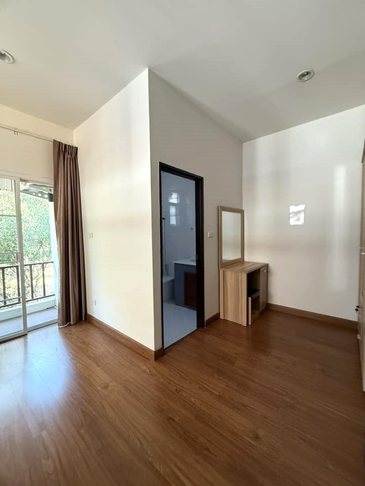 4 Bedroom House For Rent in Pa Tan, Mueang Chiang Mai, Chiang Mai - Image 10