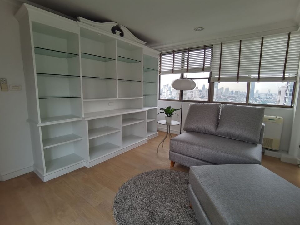 4 卧室 公寓  在  - Image 12