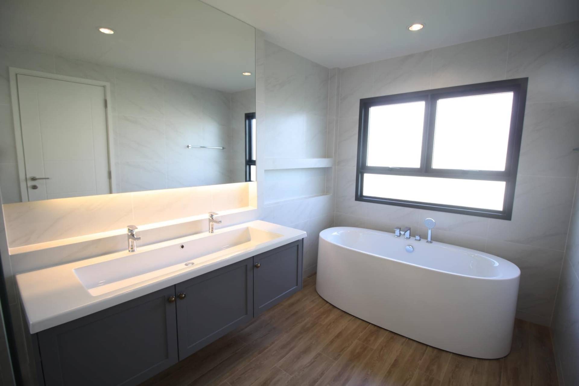 5 Bedroom House For Rent in Bang Phli Yai, Bang Phli, Samut Prakan - Image 11