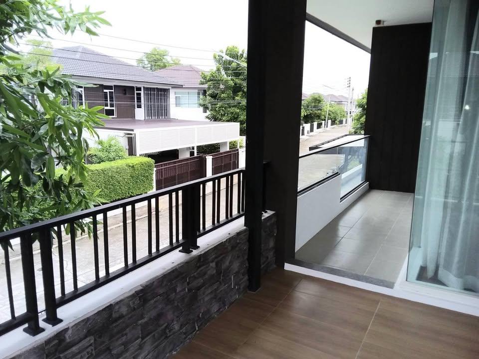 4 Bedroom House For Sale in Mae Hia, Mueang Chiang Mai, Chiang Mai - Image 9