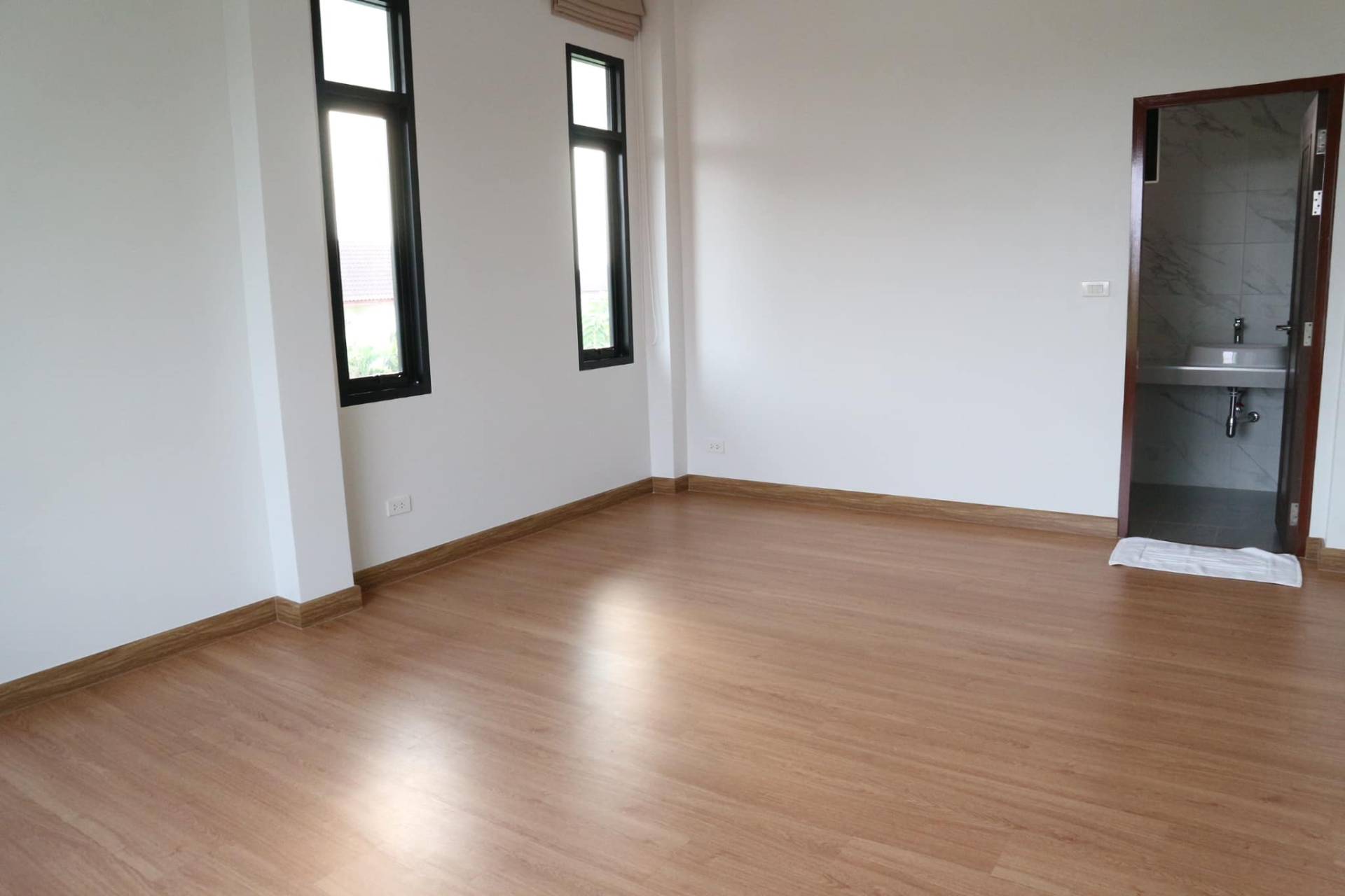 3 Bedroom House For Sale in San Kamphaeng, San Kamphaeng, Chiang Mai - Image 6