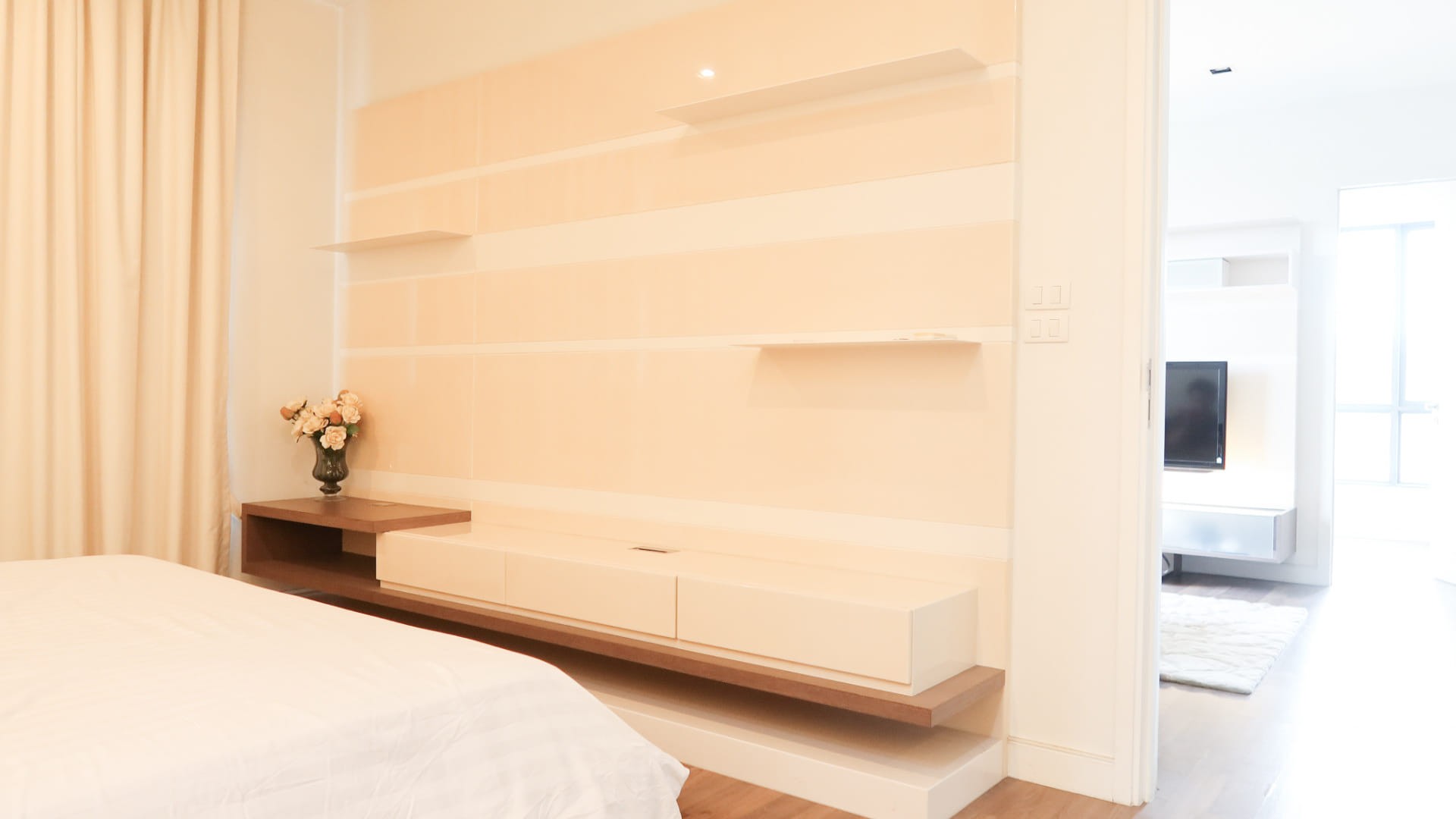 The Room Sukhumvit 62 - Image 12