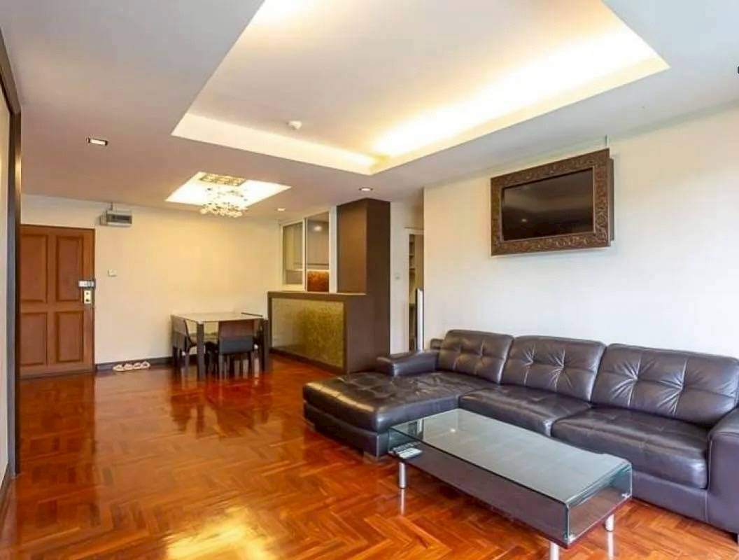 3 Bedroom Condo For Sale in Thung Mahamek, Sathon, Bangkok - Image 1