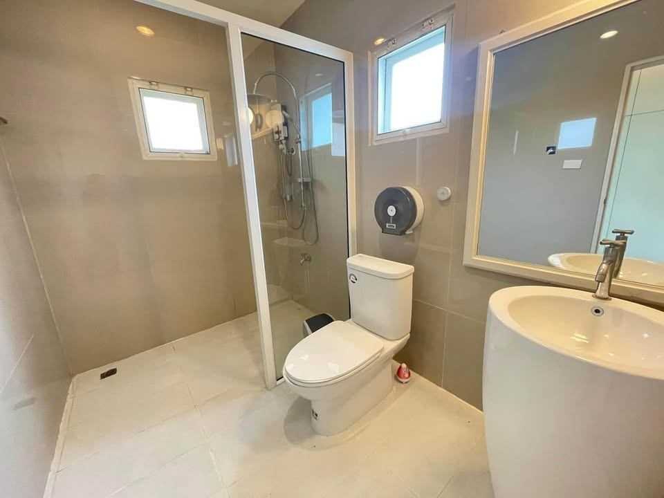 5 Bedroom House For Sale in Fa Ham, Mueang Chiang Mai, Chiang Mai - Image 9