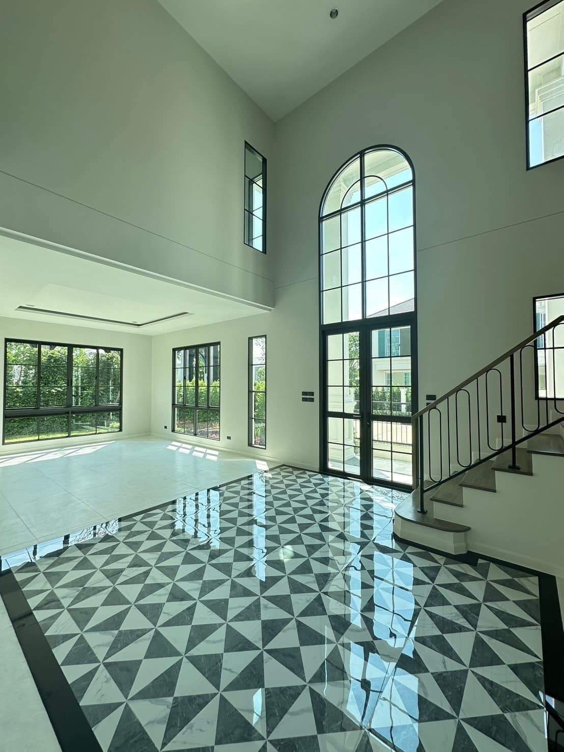 5 Bedroom House For Rent in Bang Phli Yai, Bang Phli, Samut Prakan - Image 3
