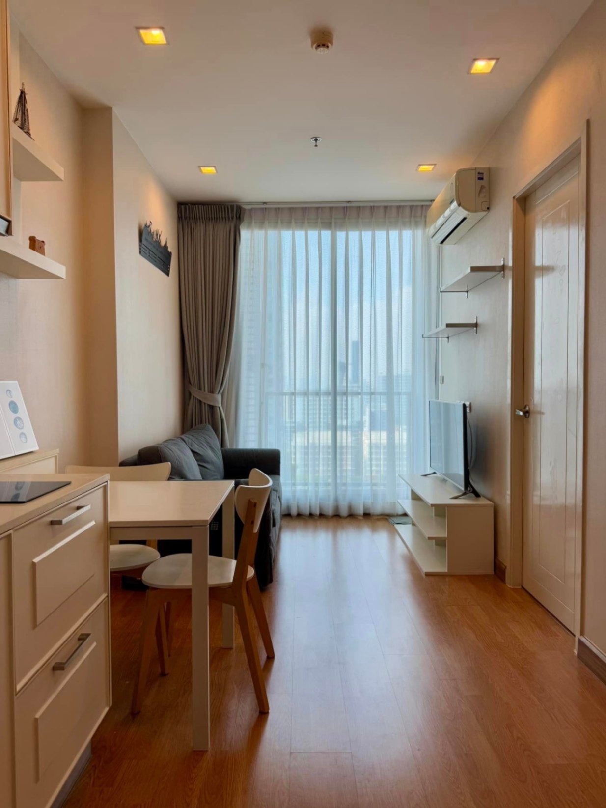 Q House Sukhumvit 79 - Image 1