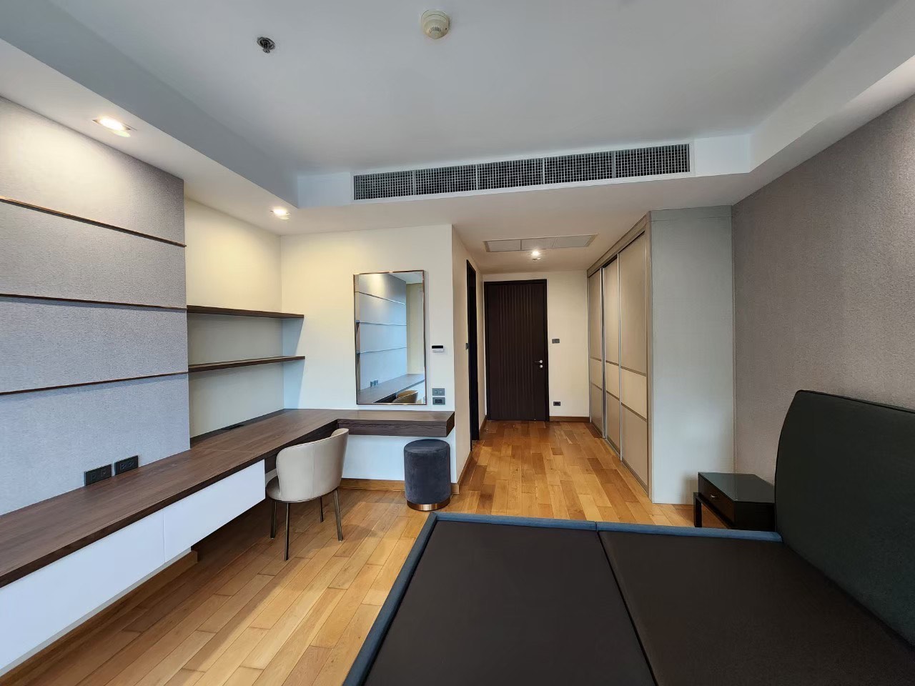 Belgravia Residences - Image 24