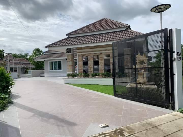 9 Bedroom House For Sale in San Kamphaeng, San Kamphaeng, Chiang Mai - Image 17