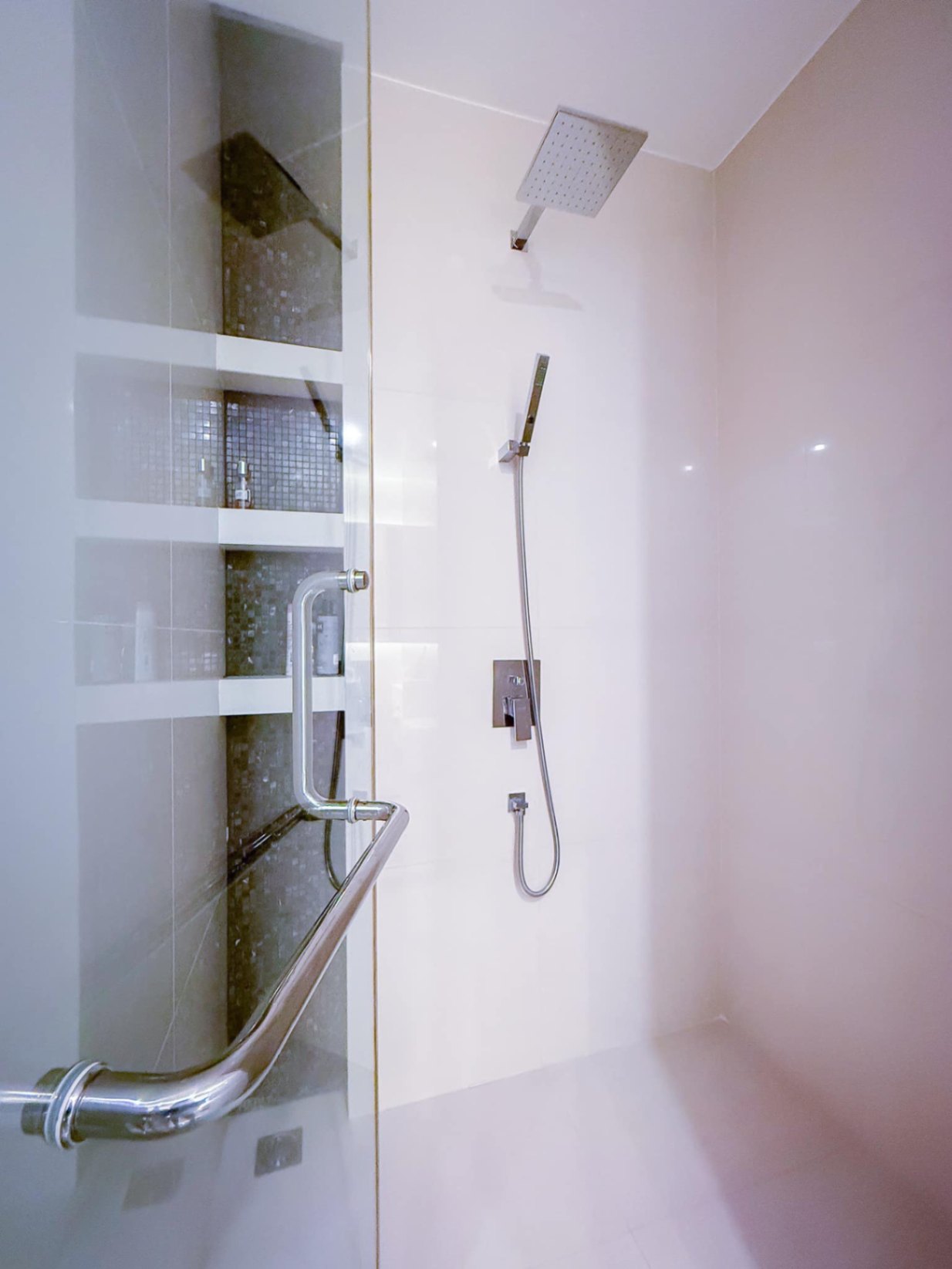3 Bedroom Condo For Sale in Wat Phraya Krai, Bang Kho Laem, Bangkok - Image 10