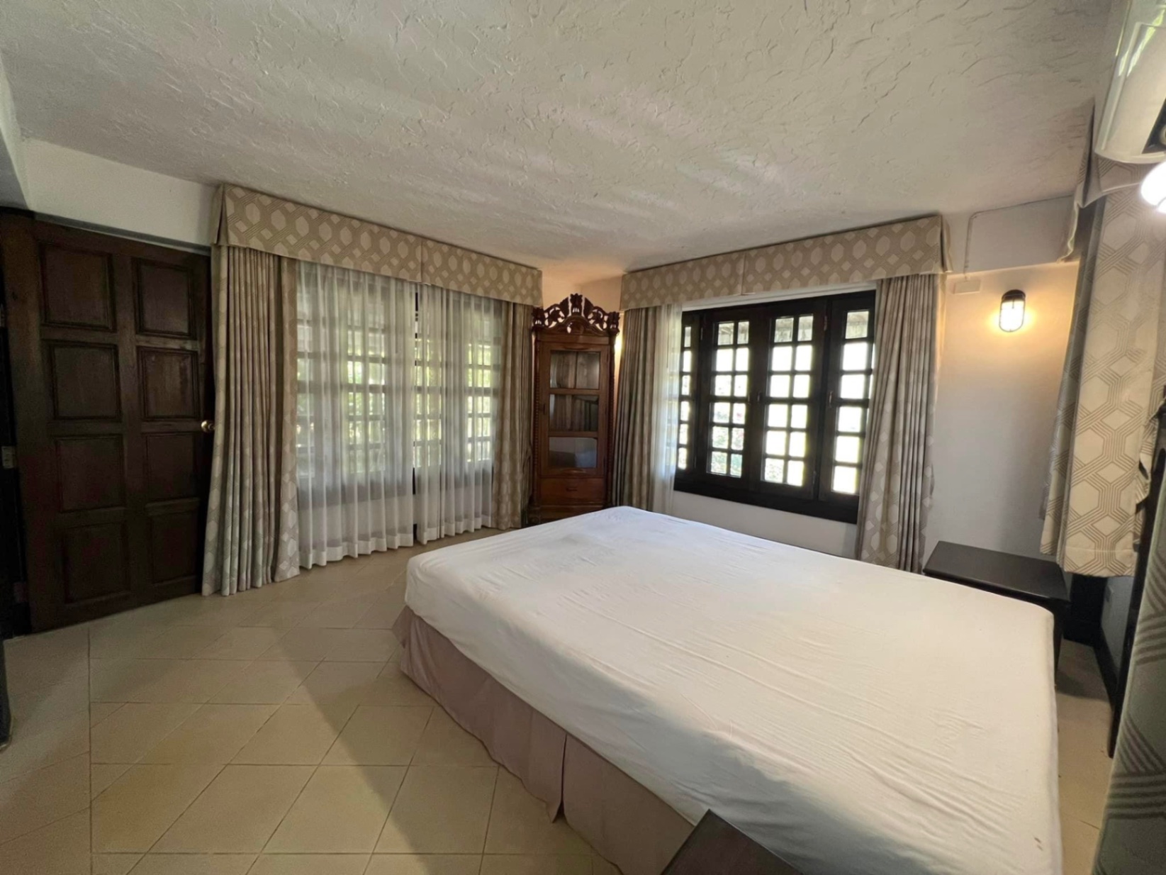 3 Bedroom House For Sale in Ban Pong, Hang Dong, Chiang Mai - Image 18