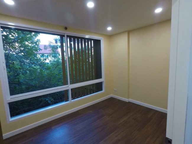3 Bedroom Townhouse For Sale in Tha Sala, Mueang Chiang Mai, Chiang Mai - Image 9