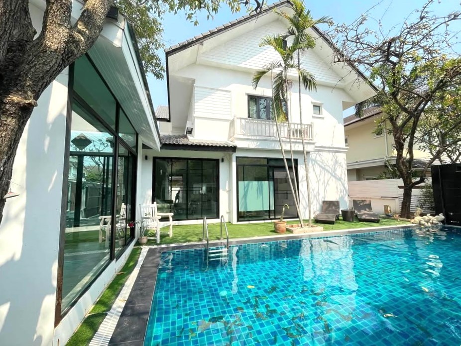 5 Bedroom House For Sale in Fa Ham, Mueang Chiang Mai, Chiang Mai - Image 1