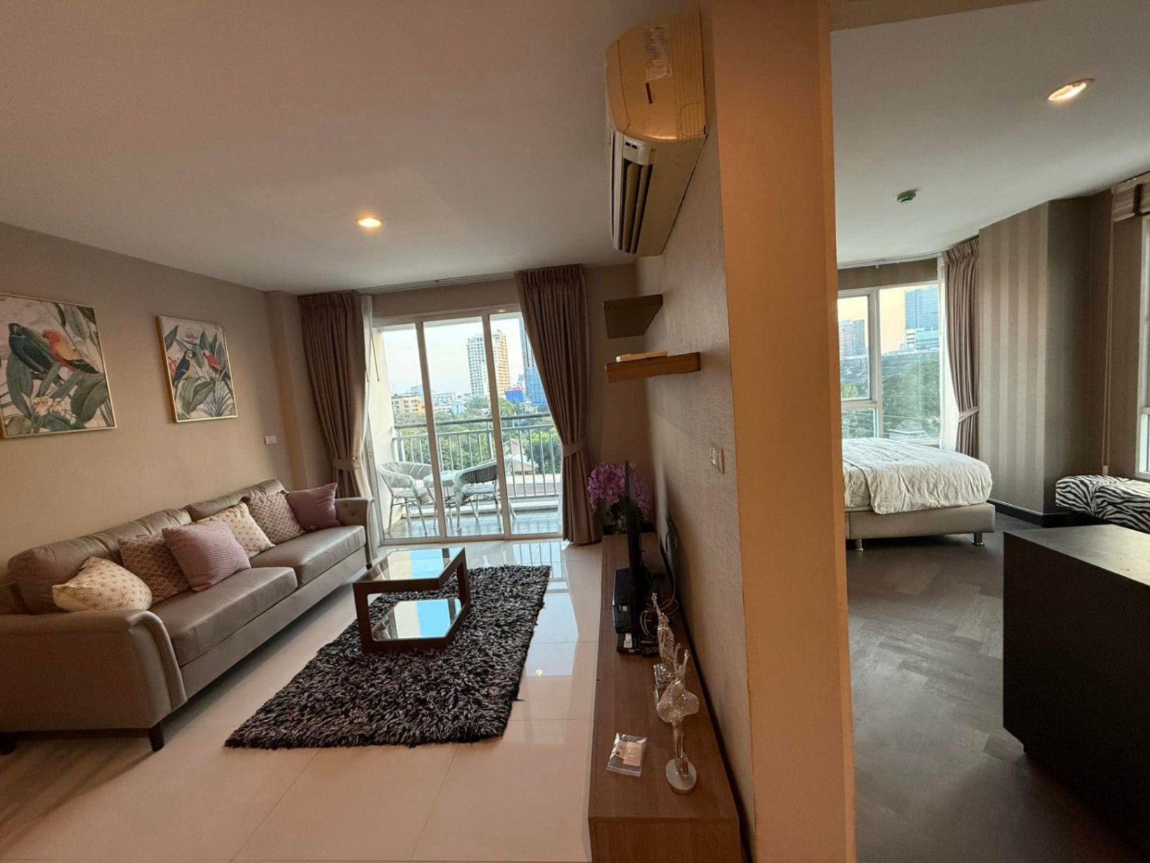 VOQUE Condo Sukhumvit 16 - Image 25