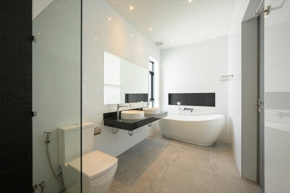 4 Bedroom House For Sale in San Phak Wan, Hang Dong, Chiang Mai - Image 11