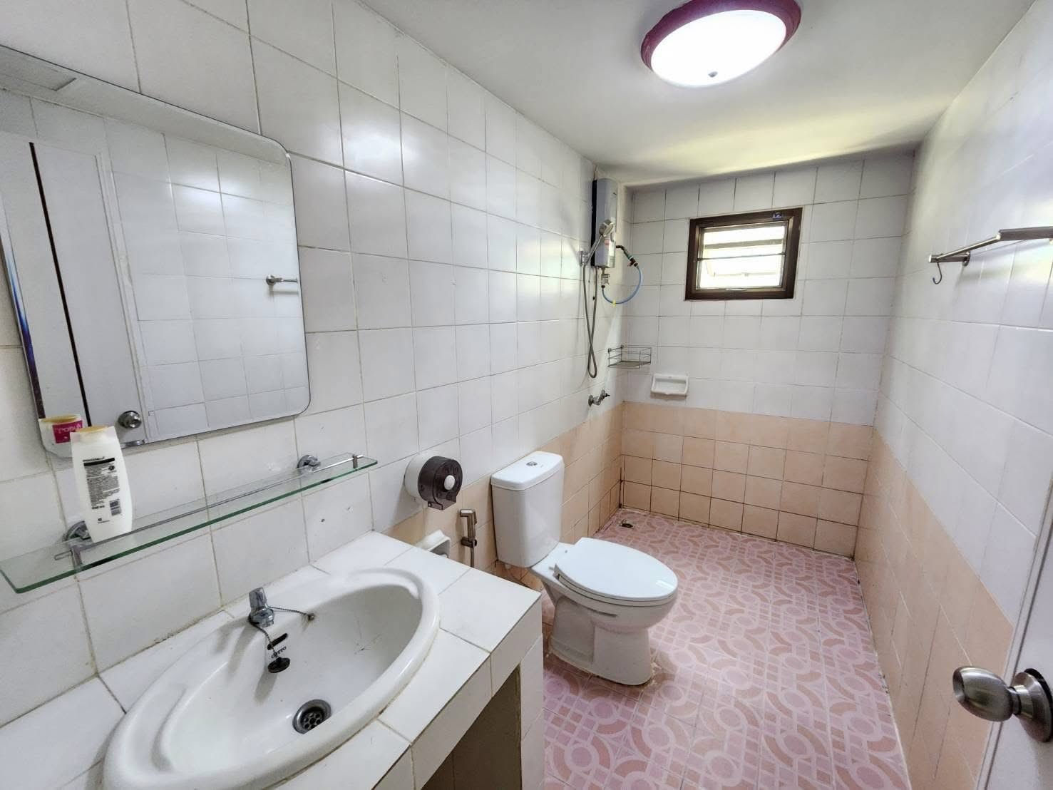 4 Bedroom House  in Suthep, Mueang Chiang Mai, Chiang Mai - Image 8