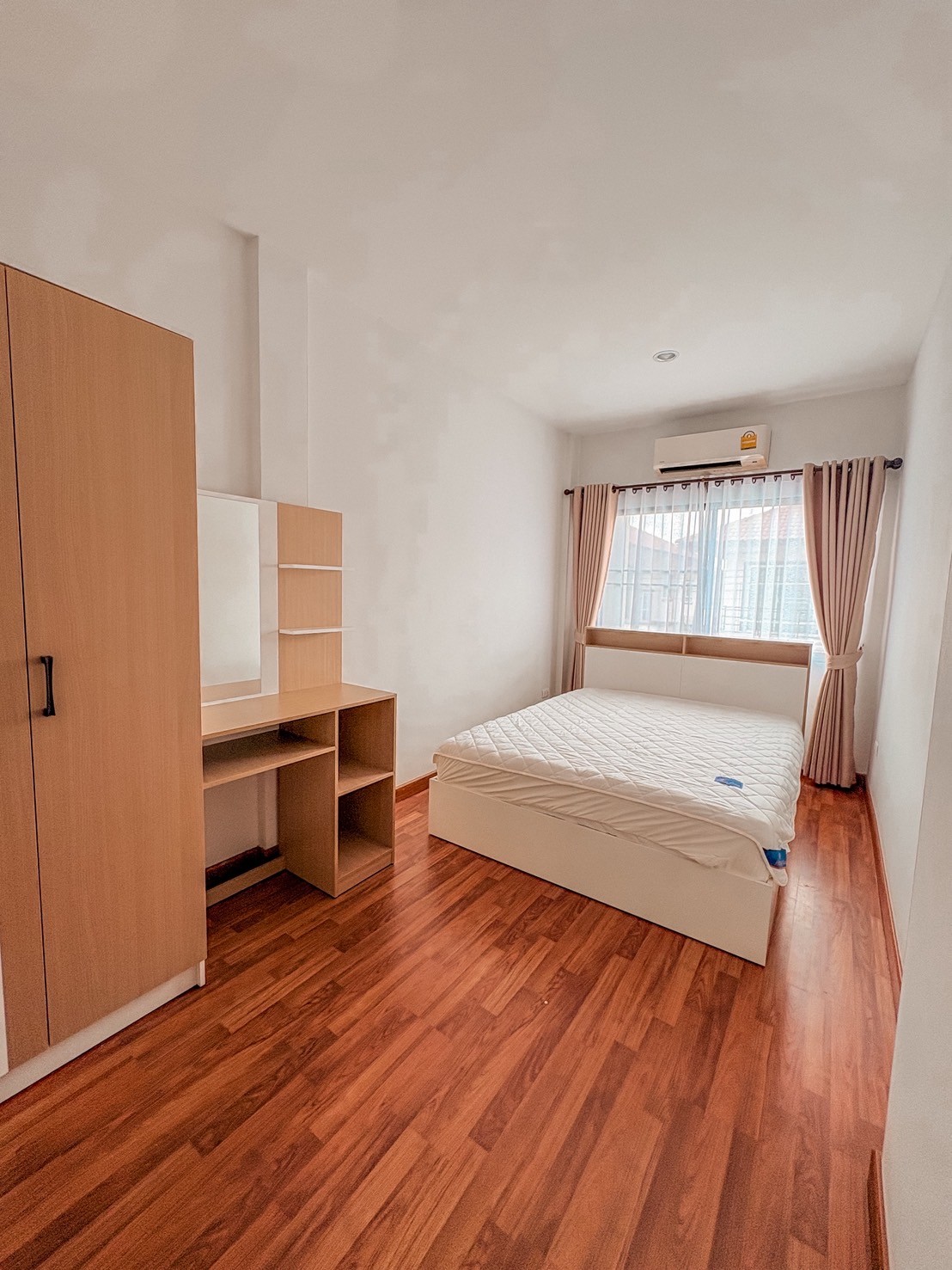 3 Bedroom Townhouse For Rent in San Sai Noi, San Sai, Chiang Mai - Image 8
