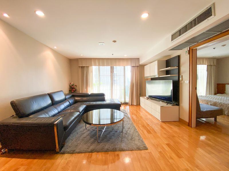 Asoke Place - Image 1