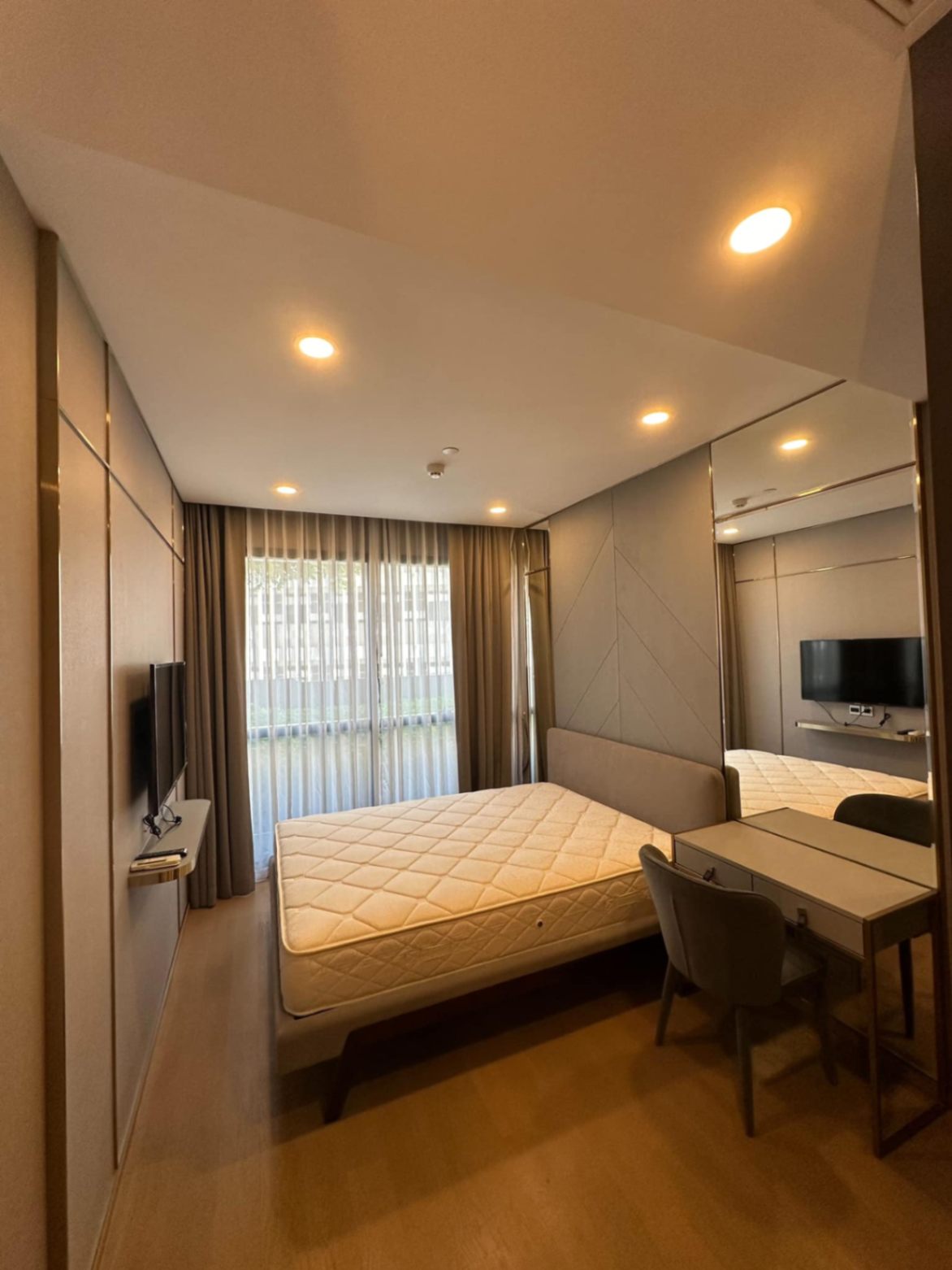 Ashton Chula - Silom - Image 3