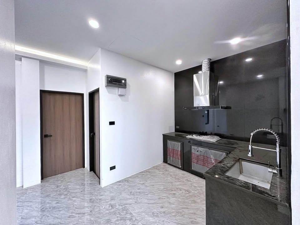 3 Bedroom House For Sale in San Phranet, San Sai, Chiang Mai - Image 4