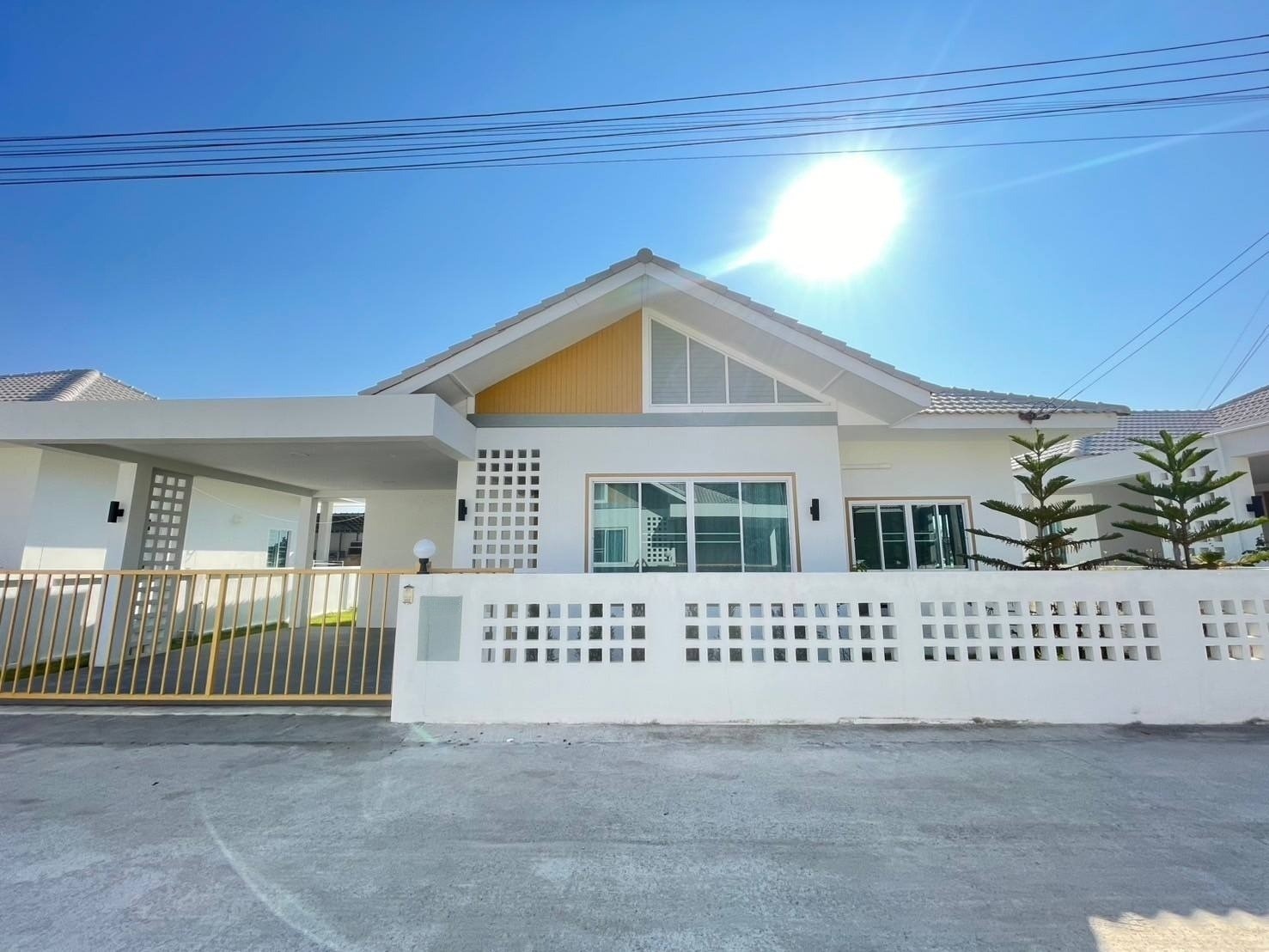 3 Bedroom House For Sale in Mueang Kaeo, Mae Rim, Chiang Mai - Image 1