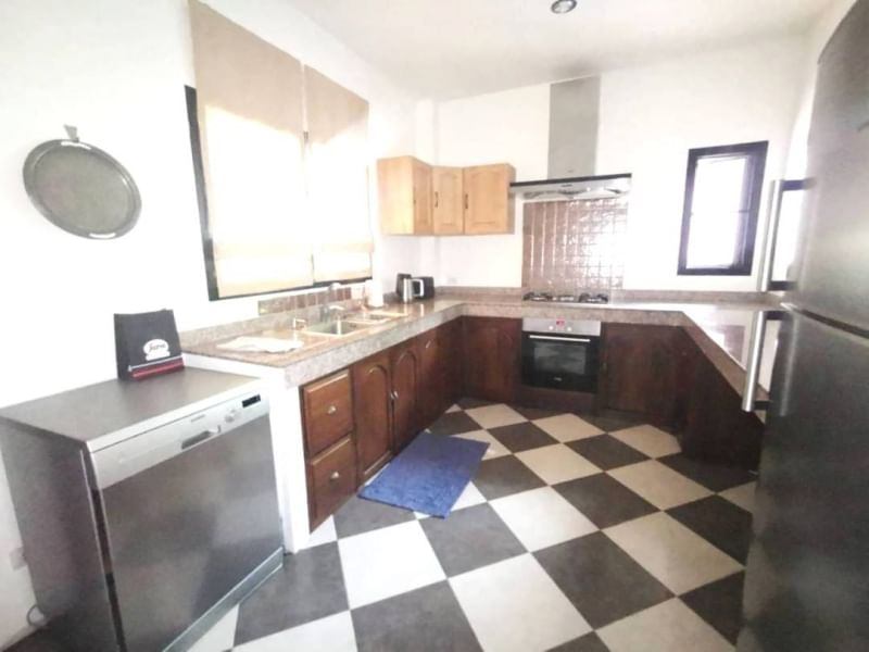 3 卧室 独立房屋  在  - Image 14