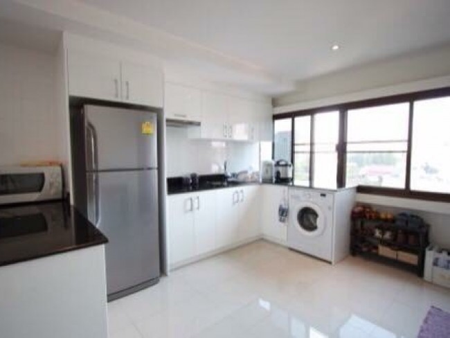 Vieng Ping Condo - Image 6