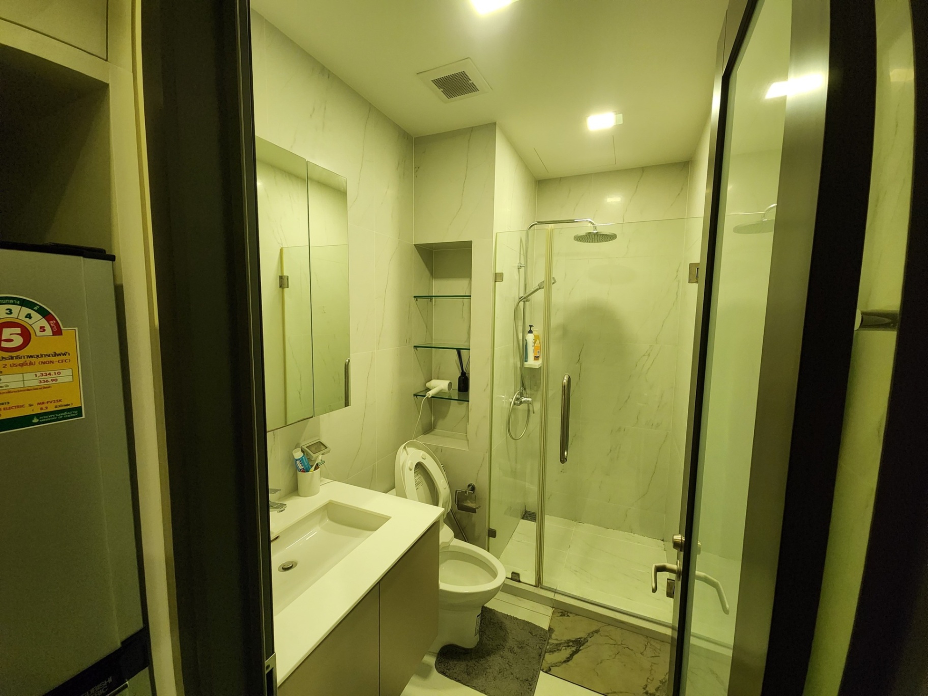 Chewathai Residence Asoke - Image 8