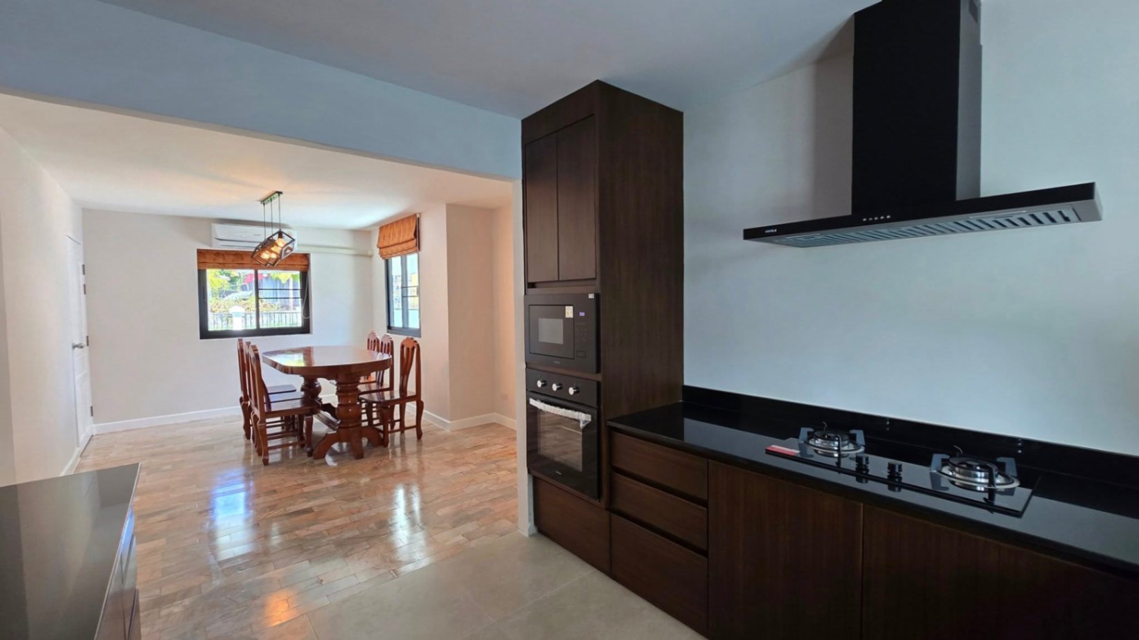 5 Bedroom House For Sale in San Phisuea, Mueang Chiang Mai, Chiang Mai - Image 4