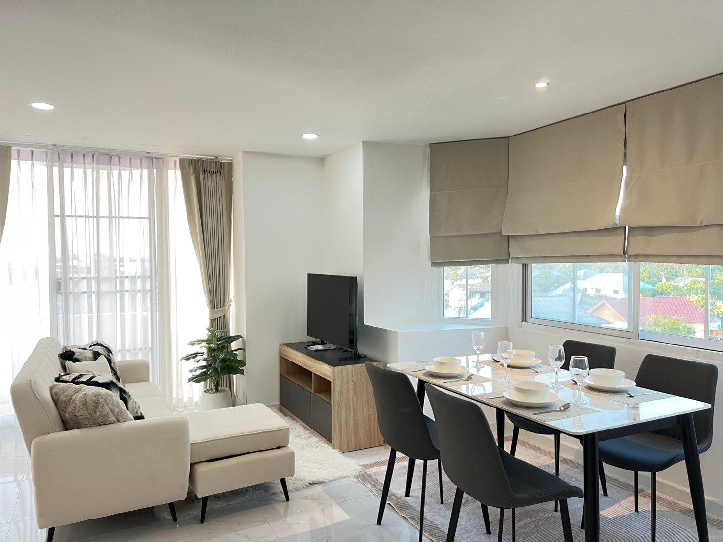 Lanna Condo - Image 1
