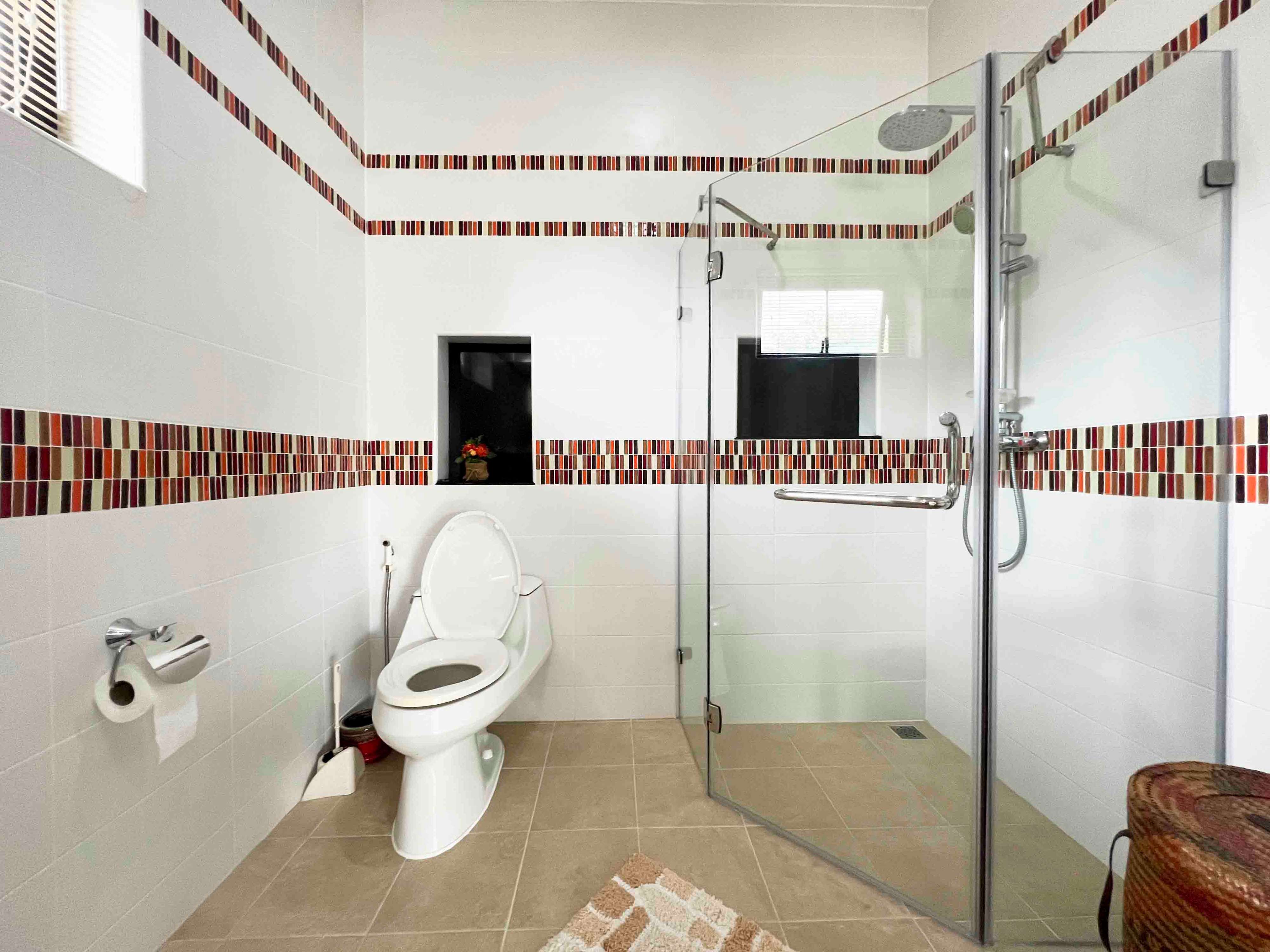 3 Bedroom House For Sale in Yang Noeng, Saraphi, Chiang Mai - Image 16