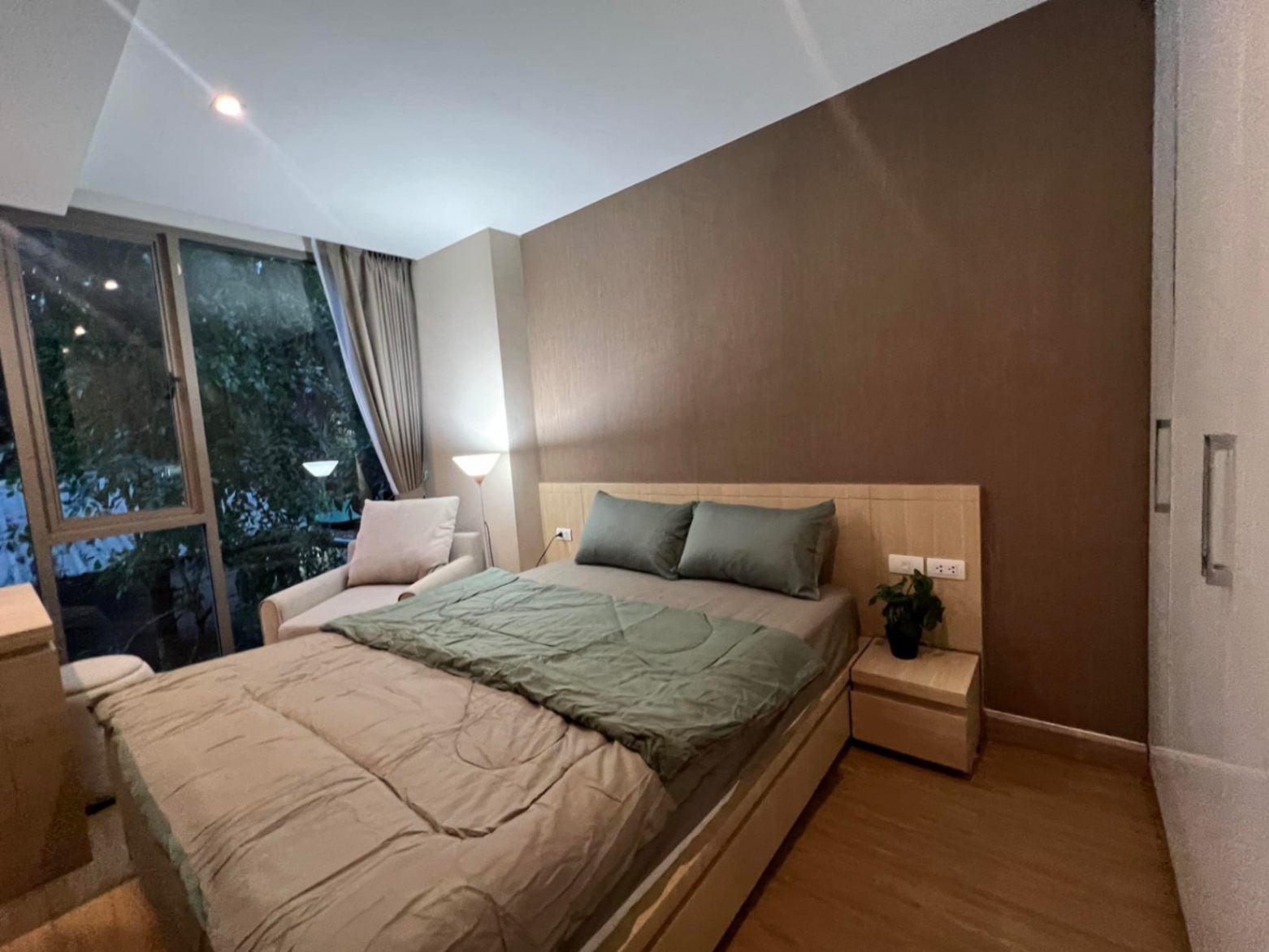 Klass Silom Condo - Image 7
