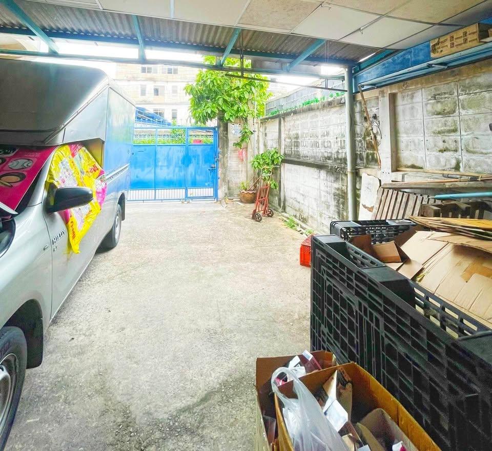 8 ห้องนอน บ้านเดี่ยว สำหรับขาย ใน สำโรงเหนือ, เมืองสมุทรปราการ, สมุทรปราการ - Image 13