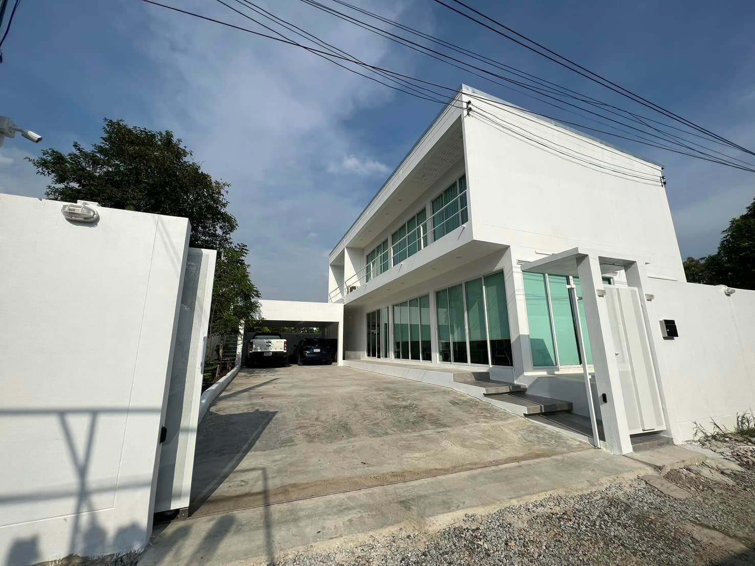 5 卧室 独立房屋 出租 在  - Image 1