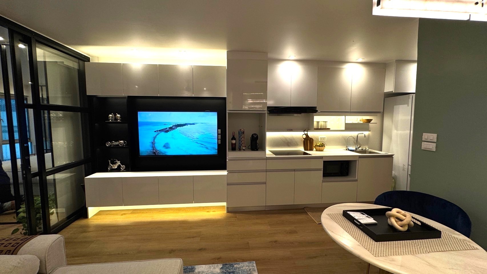 Sukhumvit Suite - Image 2
