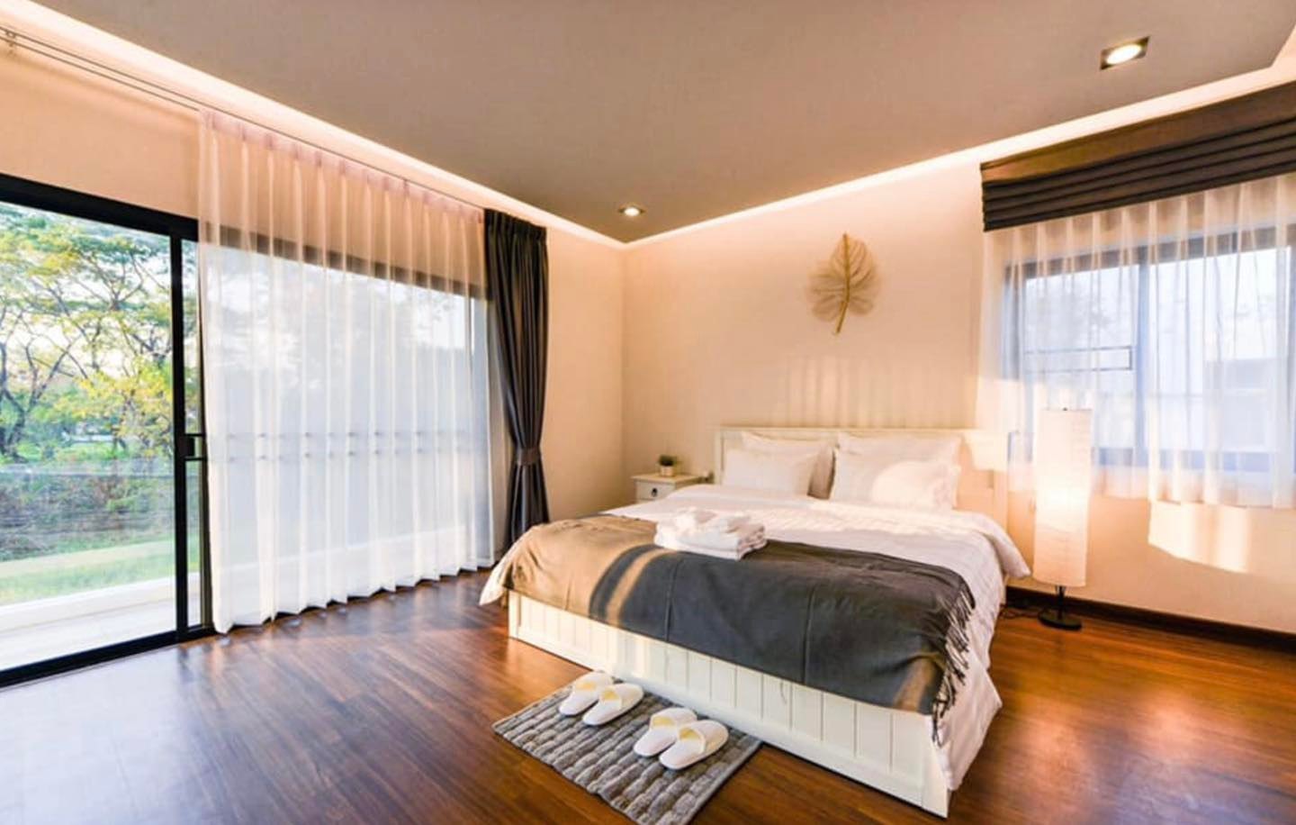 6 Bedroom House For Sale in San Phak Wan, Hang Dong, Chiang Mai - Image 16