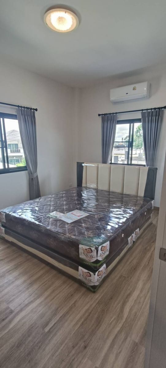 3 卧室 独立房屋  在  - Image 17