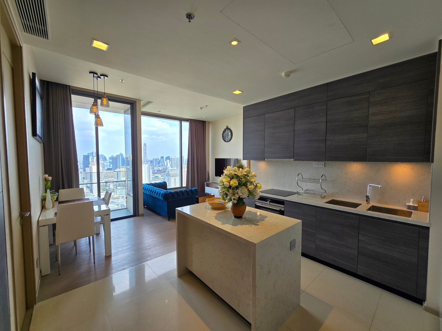 THE ESSE Asoke - Image 9