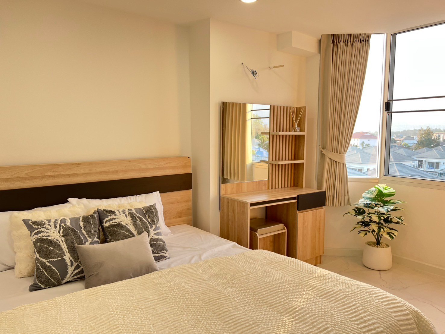 Lanna Condo - Image 3