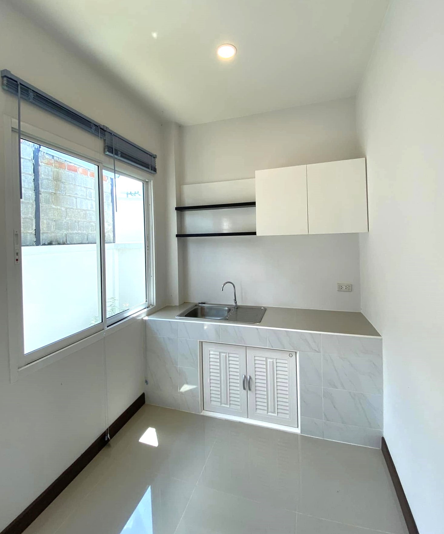 2 Bedroom House For Sale in San Sai Luang, San Sai, Chiang Mai - Image 3