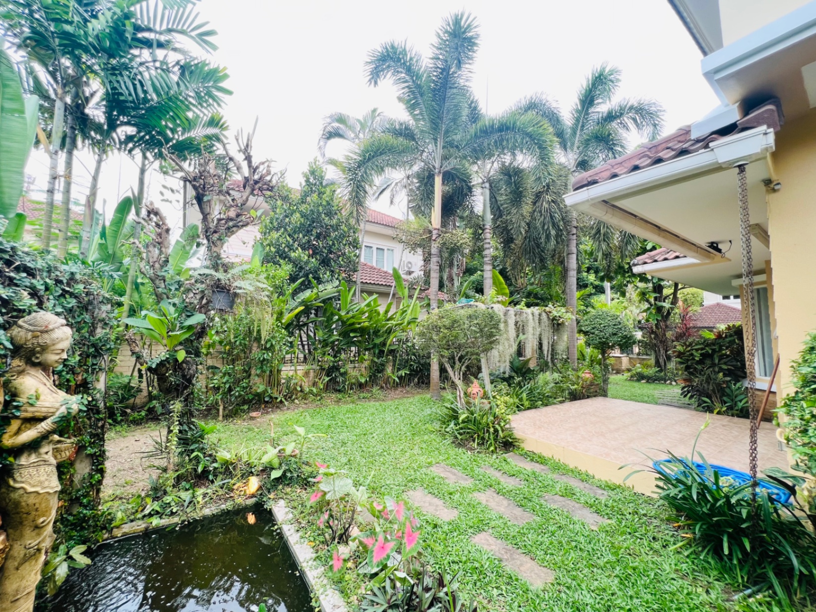 Home in Park - Image 26