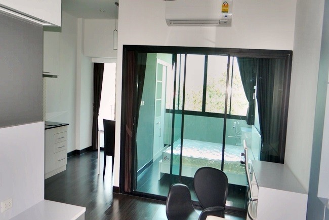 Boat Condo - Image 3