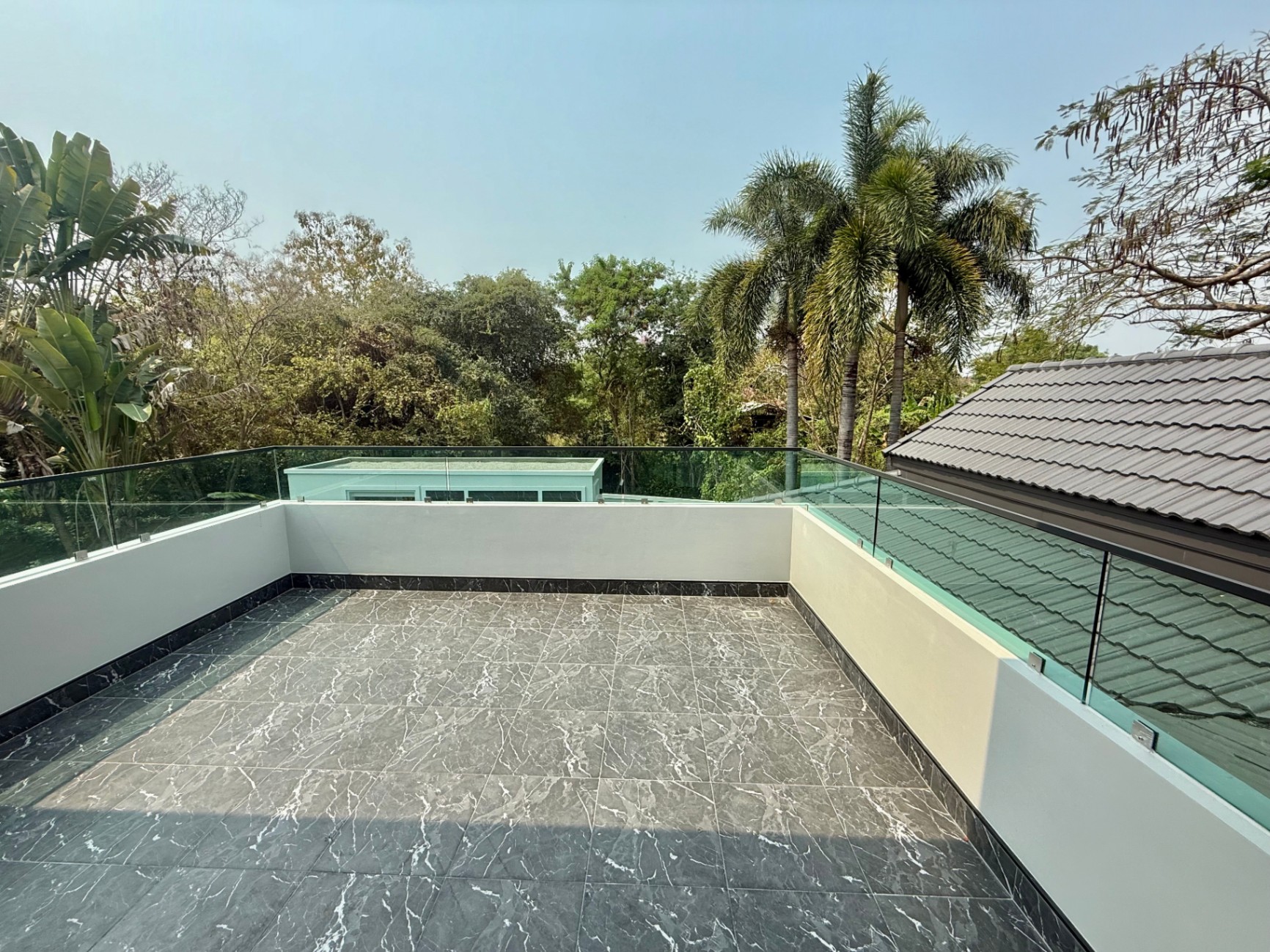 5 Bedroom House For Sale in Nam Phrae, Hang Dong, Chiang Mai - Image 14