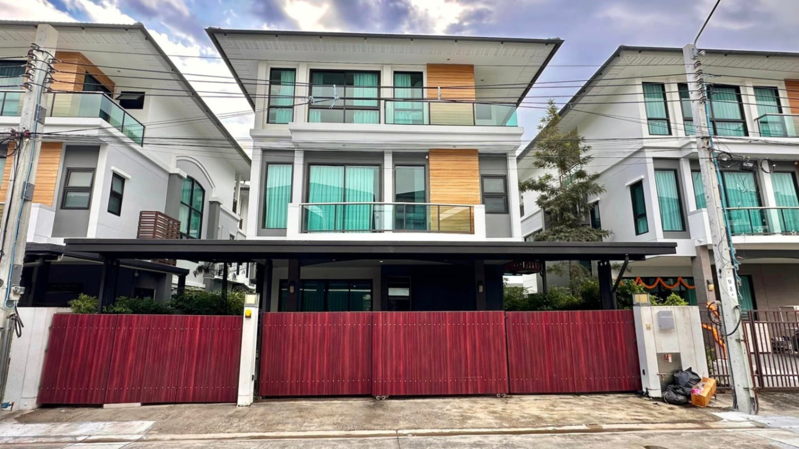 5 ห้องนอน บ้านเดี่ยว สำหรับขาย ใน ดอกไม้, ประเวศ, กรุงเทพมหานคร - Image 1