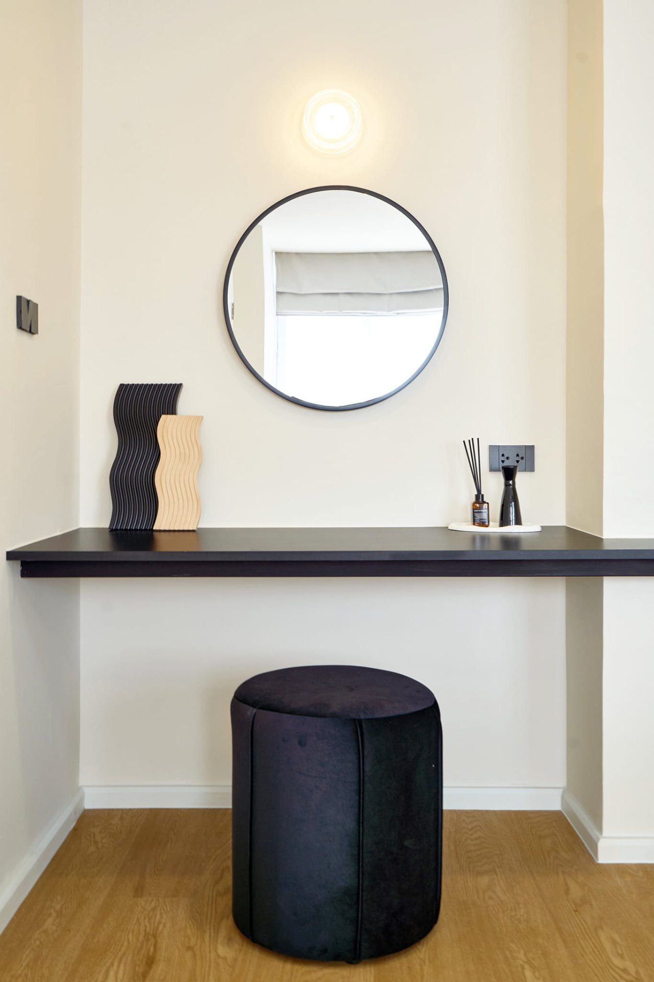103 Condo Sukkasem - Image 6