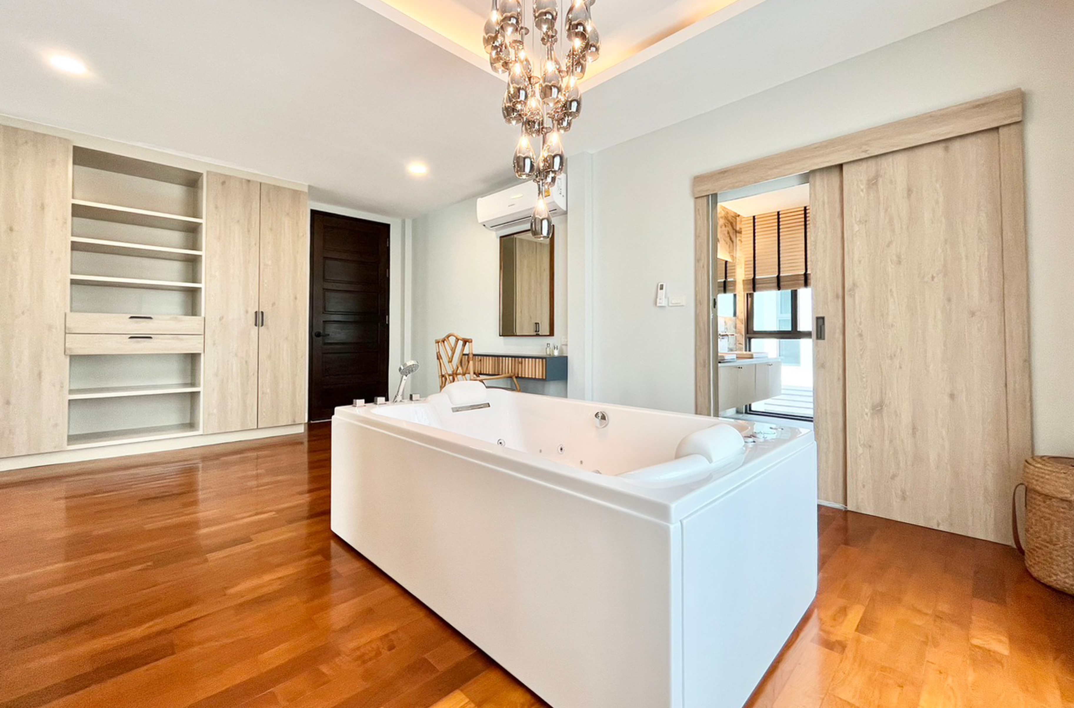 10 Bedroom House For Sale in San Na Meng, San Sai, Chiang Mai - Image 32