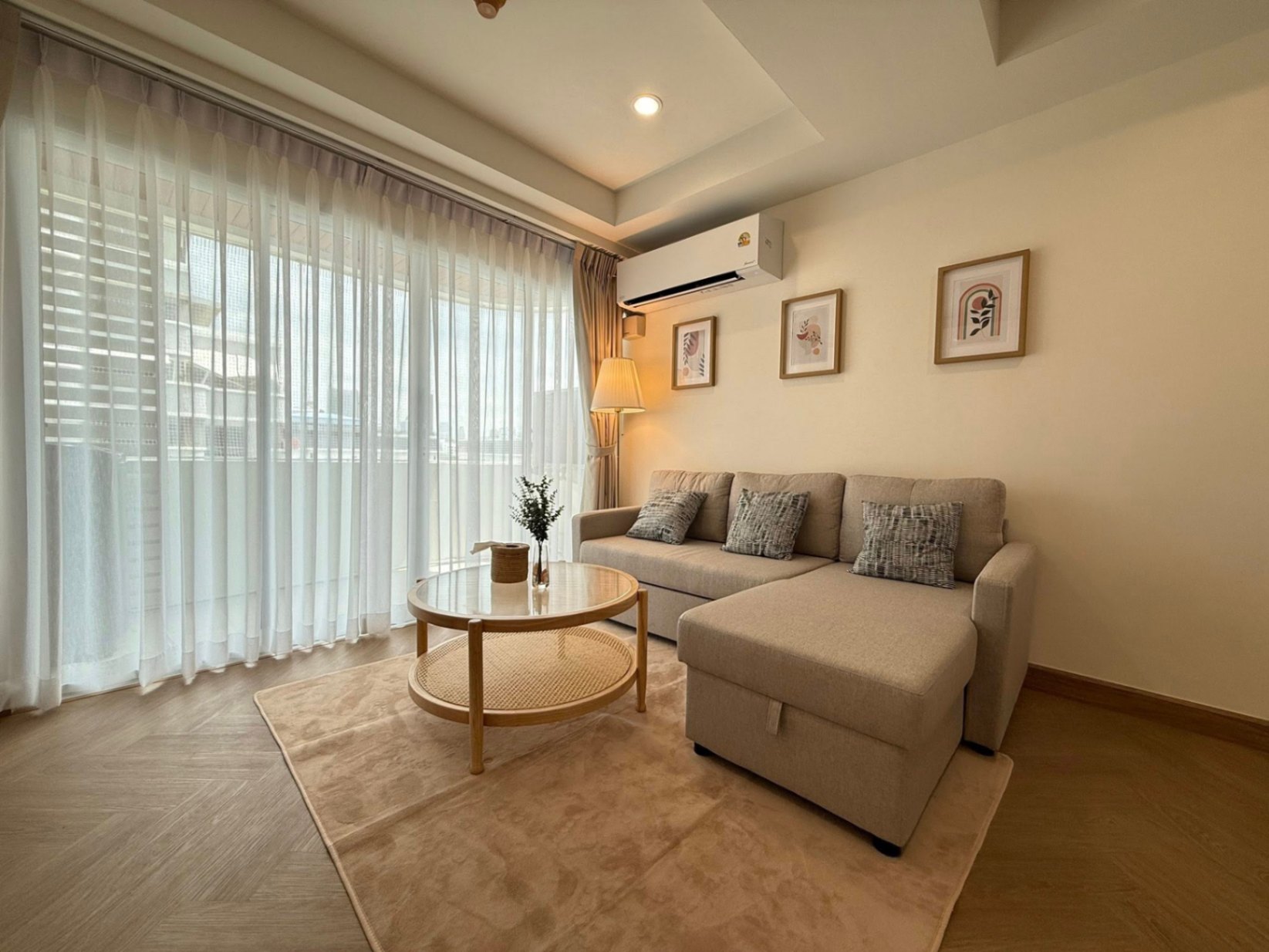 1 ห้องนอน คอนโด สำหรับขาย ใน บางกะปิ, ห้วยขวาง, กรุงเทพมหานคร - Image 1
