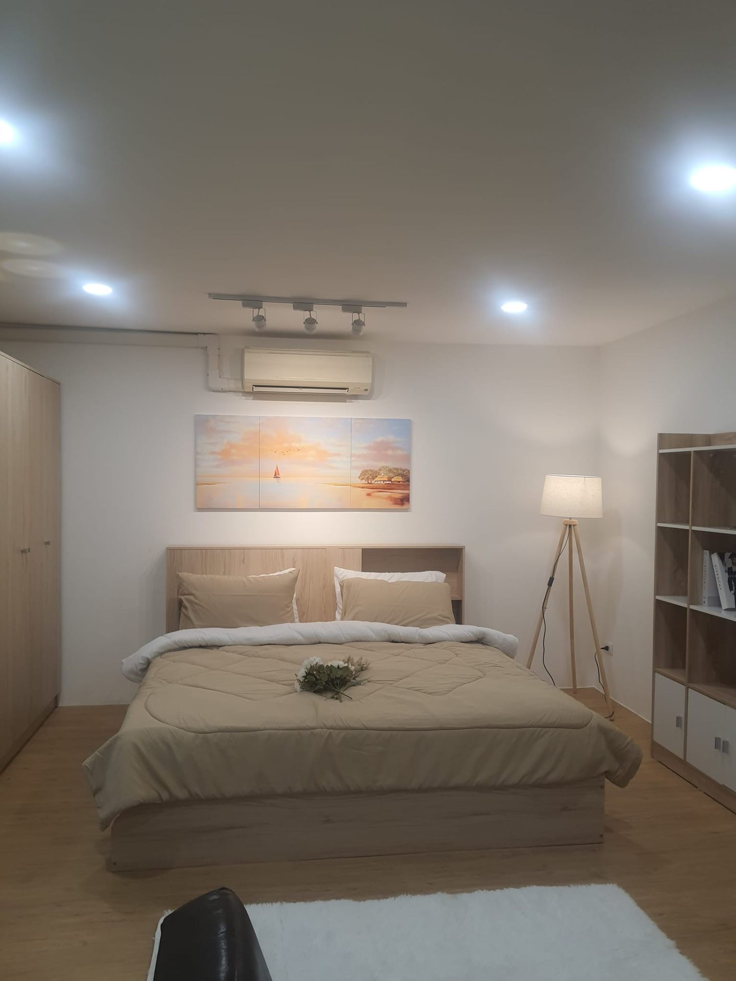 103 Condominium 2 (Soi 12) - Image 3