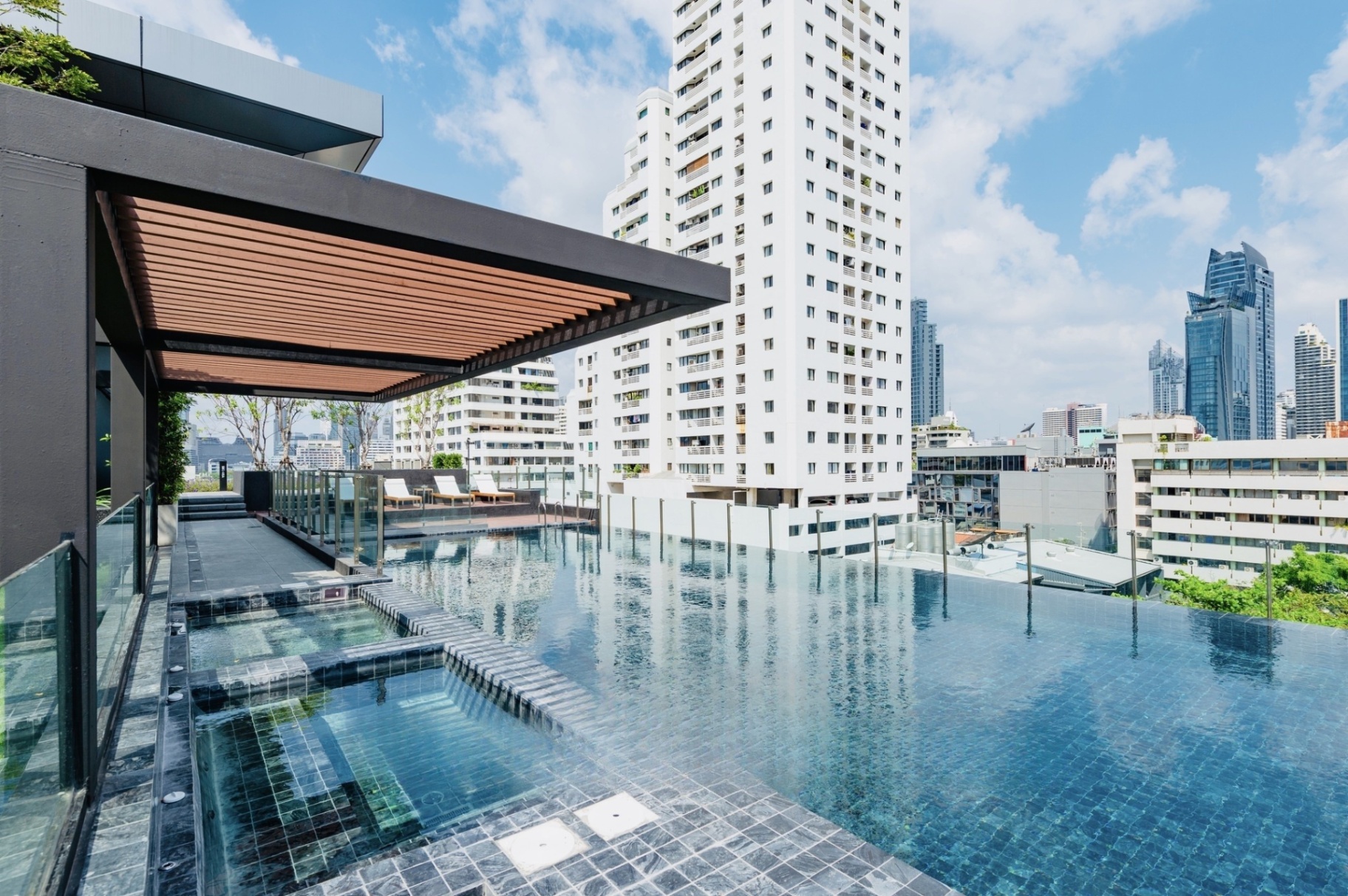Circle Rein Sukhumvit 12 - Image 5